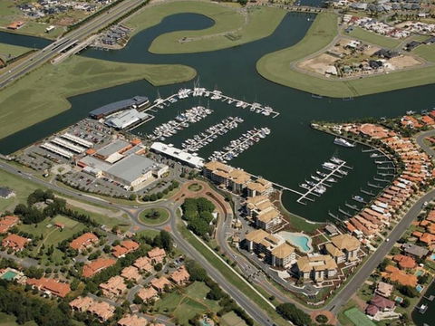 Azzura Greens Resort - Accommodation Perth 0