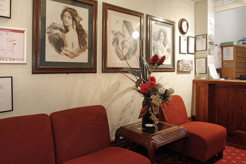 Hotel Claremont Guest House - Perth Resorts 5