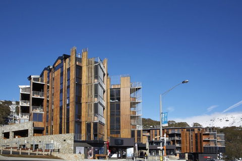 QT Falls Creek - Perth Resorts 0