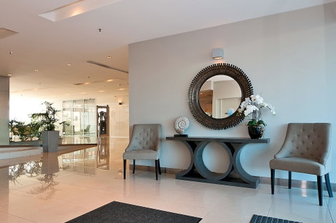 Grand Apartments - Accommodation Perth 6