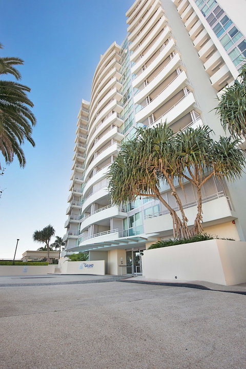 Grand Apartments - Accommodation Perth 0