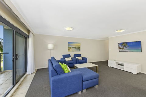 Flynns Beach Resort - Accommodation Perth 5