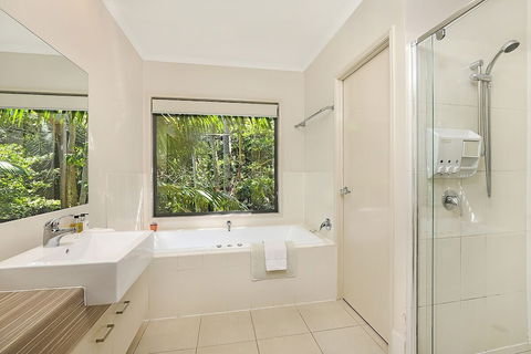 On Obi Maleny - Accommodation Perth 3