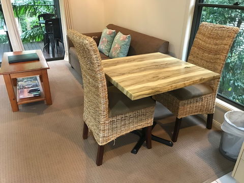 On Obi Maleny - Accommodation Perth 6