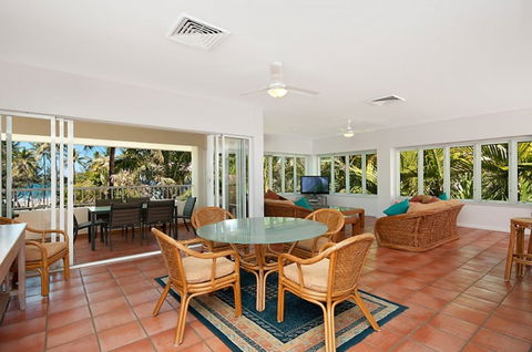 Balboa Holiday Apartments - Accommodation Perth 6