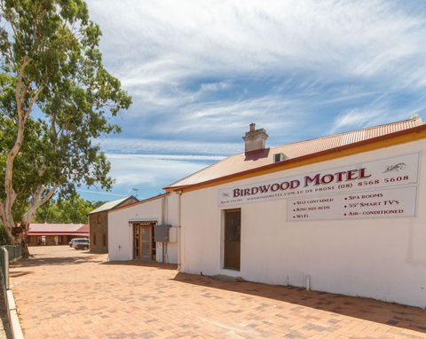 Birdwood Motel - Accommodation Perth 2