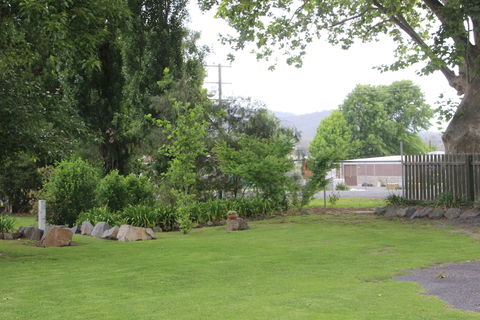 Tenterfield Lodge And Caravan Park - Perth Resorts 2