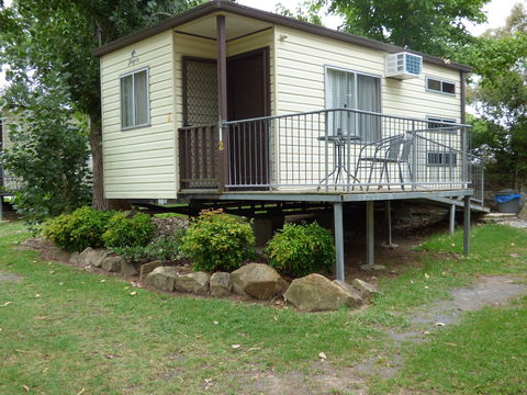 Tenterfield Lodge And Caravan Park - Perth Resorts 6
