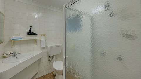 Gunsynd Motor Inn - Accommodation Perth 6