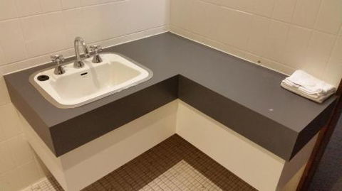 Fish Creek Hotel - Accommodation Perth 4