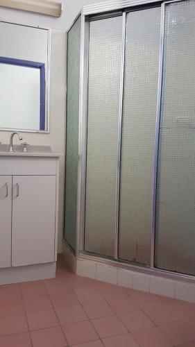 South Pacific Palms Motor Inn - Accommodation Perth 2