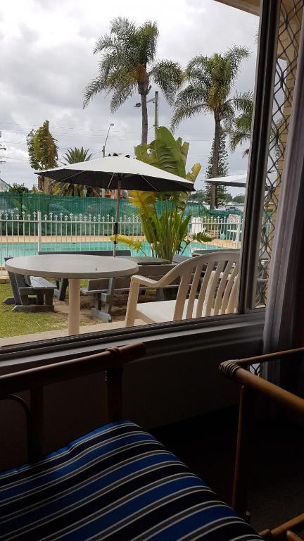 South Pacific Palms Motor Inn - Accommodation Perth 4