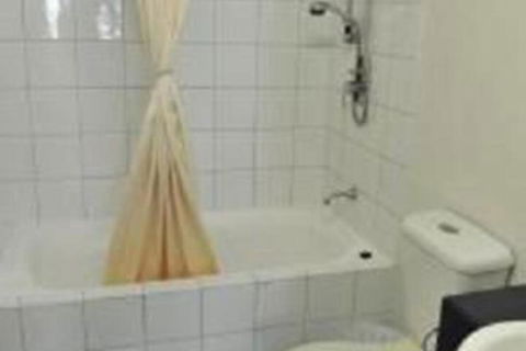 Inner City Cardona Court Apartment - Perth Resorts 5