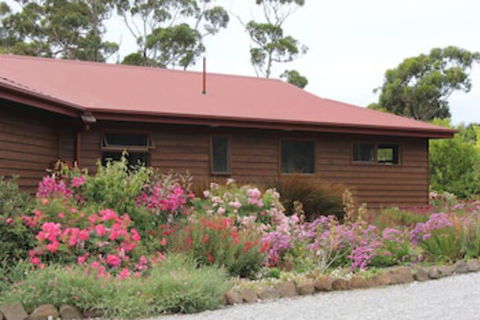 Eagles Roost Farmstay B & B - Accommodation Perth 0