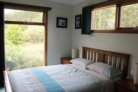Eagles Roost Farmstay B & B - Accommodation Perth 5