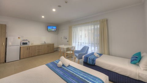 Bay Air Motel - Accommodation Perth 3