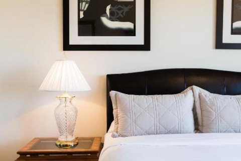 Hangar House Mudgee - Accommodation Perth 7