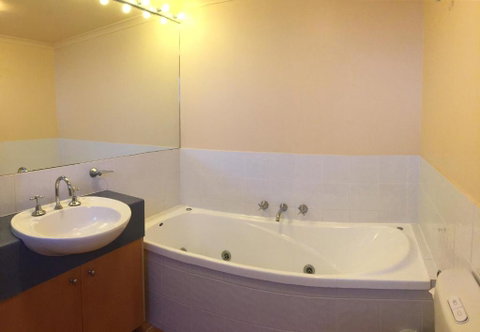 Horizons Beachfront Apartment - Accommodation Perth 3
