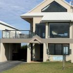 Boathouse Holiday House - Accommodation Perth 0