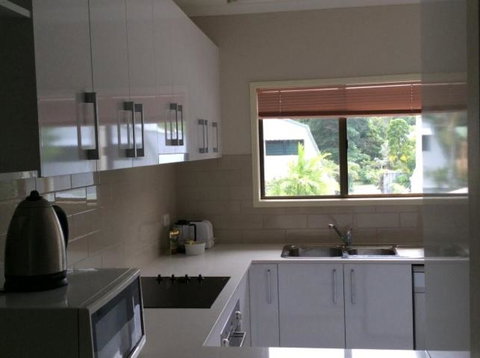 Kirrama 4 - Accommodation Perth 4