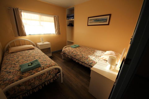 Baudin Beach Apartments - Accommodation Perth 2