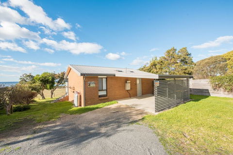 Beach Break Bicheno - Accommodation Perth 1