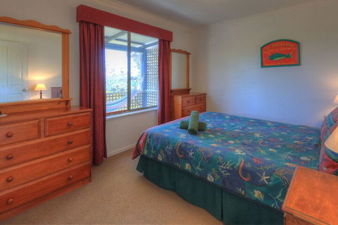 Sommers Bay Beach House - Perth Resorts 4
