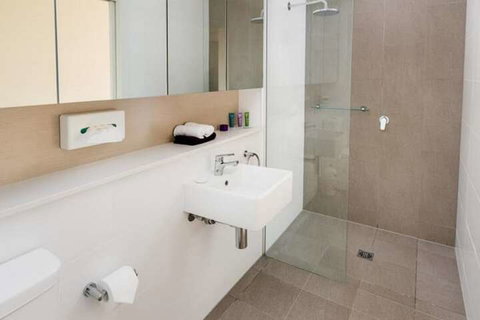 Hamilton Executive Apartments - Accommodation Perth 5