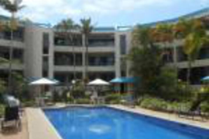 Virginia QLD Perth Resorts