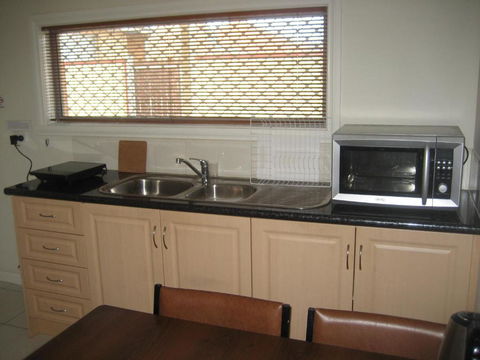 Bloomsbury Cottage - Accommodation Perth 5