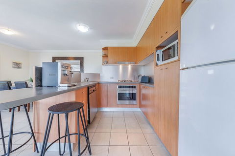 Oasis 26 - Accommodation Perth 5