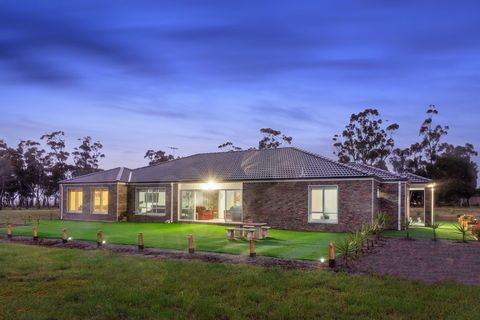 Bulla Hill Villas- Melbourne Airport - Accommodation Perth 3