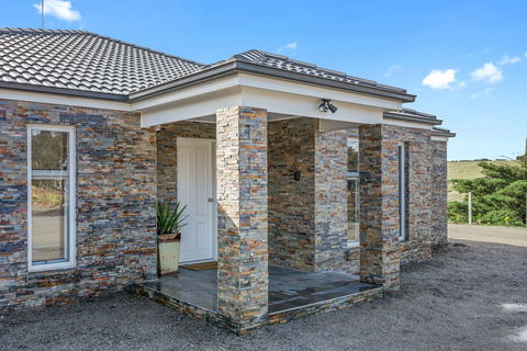 Bulla Hill Villas- Melbourne Airport - Accommodation Perth 1