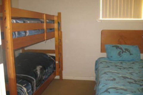 Golden Sands 3 - Accommodation Perth 1
