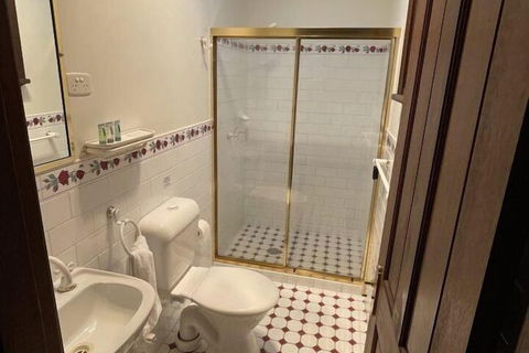 CBC Bed & Breakfast & Cafe - Accommodation Perth 5