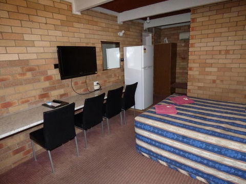 Red Chief Motel - Accommodation Perth 6