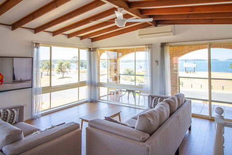 South Coast Retreat - Accommodation Perth 2