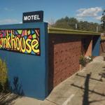 Bunkhouse Motel - Accommodation Perth 0