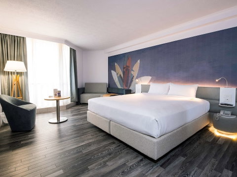 Novotel Surfers Paradise - Accommodation Perth 3