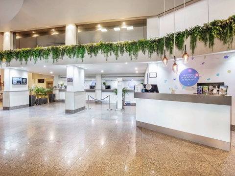 Novotel Surfers Paradise - Accommodation Perth 5