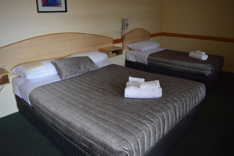 Warwick Vines Motel - Accommodation Perth 4
