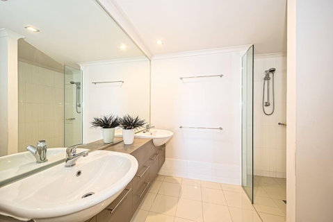On The Bay Apartments - Accommodation Perth 2