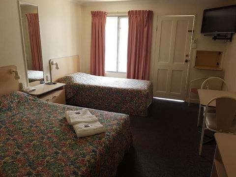 Mid Coast Motor Inn - Accommodation Perth 1