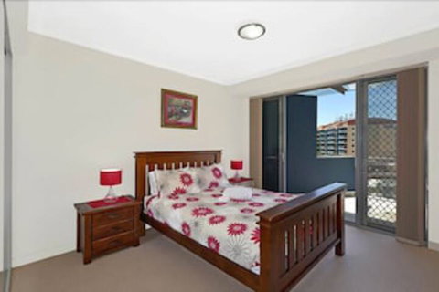 Coast Luxury Apartment Penthouse 23 - Accommodation Perth 4