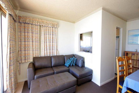 Avilla Court 1 - Accommodation Perth 3