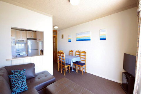 Avilla Court 1 - Accommodation Perth 4