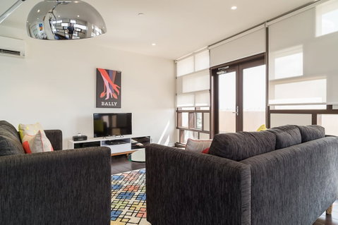 AKOM Prahran - Perth Resorts 1