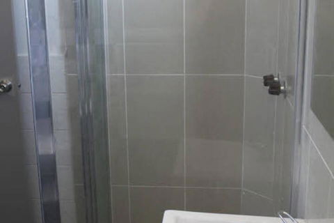 Dickson Backpackers - Perth Resorts 5