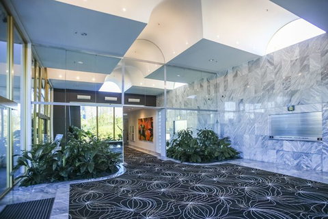 Gold Coast Amor'e Luxury Sub Penthouse - Accommodation Perth 3