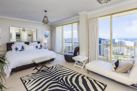 Gold Coast Amor'e Luxury Sub Penthouse - Accommodation Perth 0
